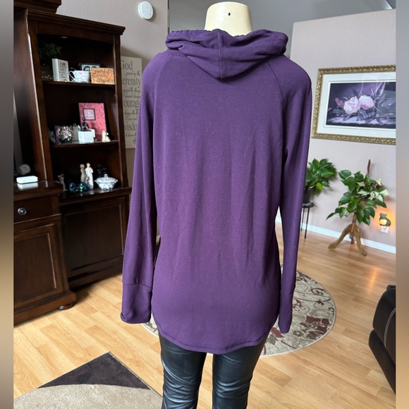 Pink Clover purple cowl neck long sleeve sweatshirt-size L - Picture 2 of 9